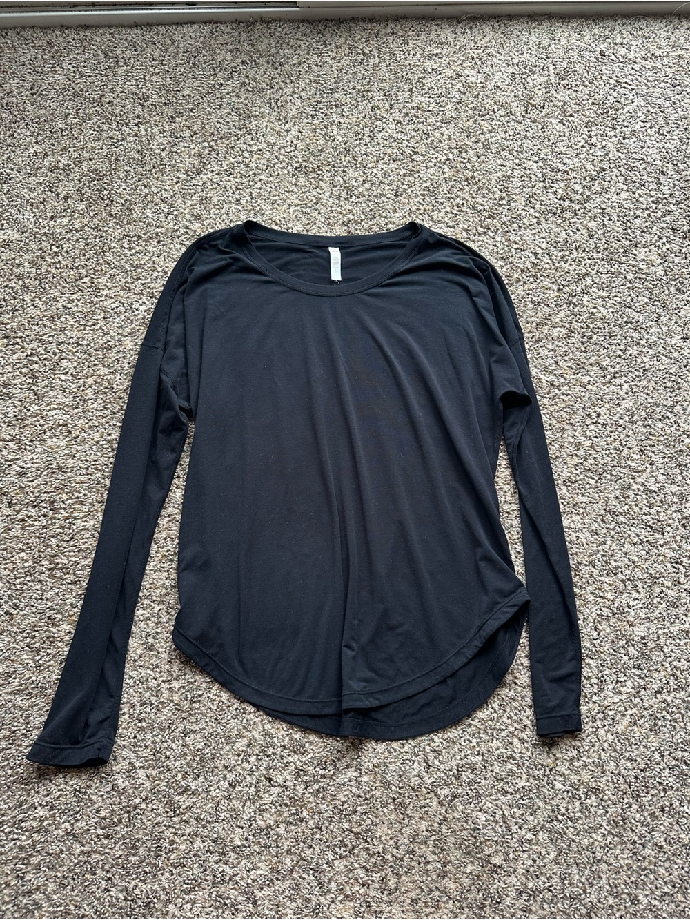 Lucy black long sleeve top size L